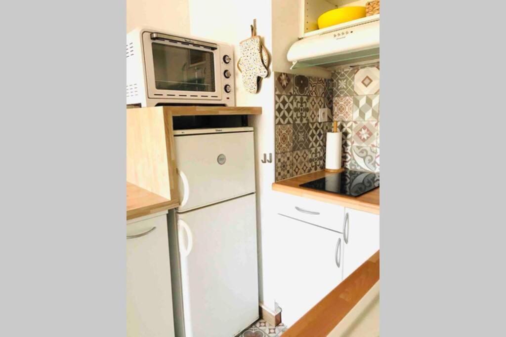 La Petite Pinede Studio Climatise Proche Plage Sanary-sur-Mer Kültér fotó