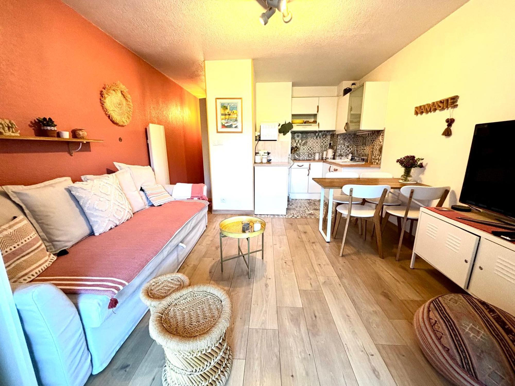 La Petite Pinede Studio Climatise Proche Plage Sanary-sur-Mer Kültér fotó